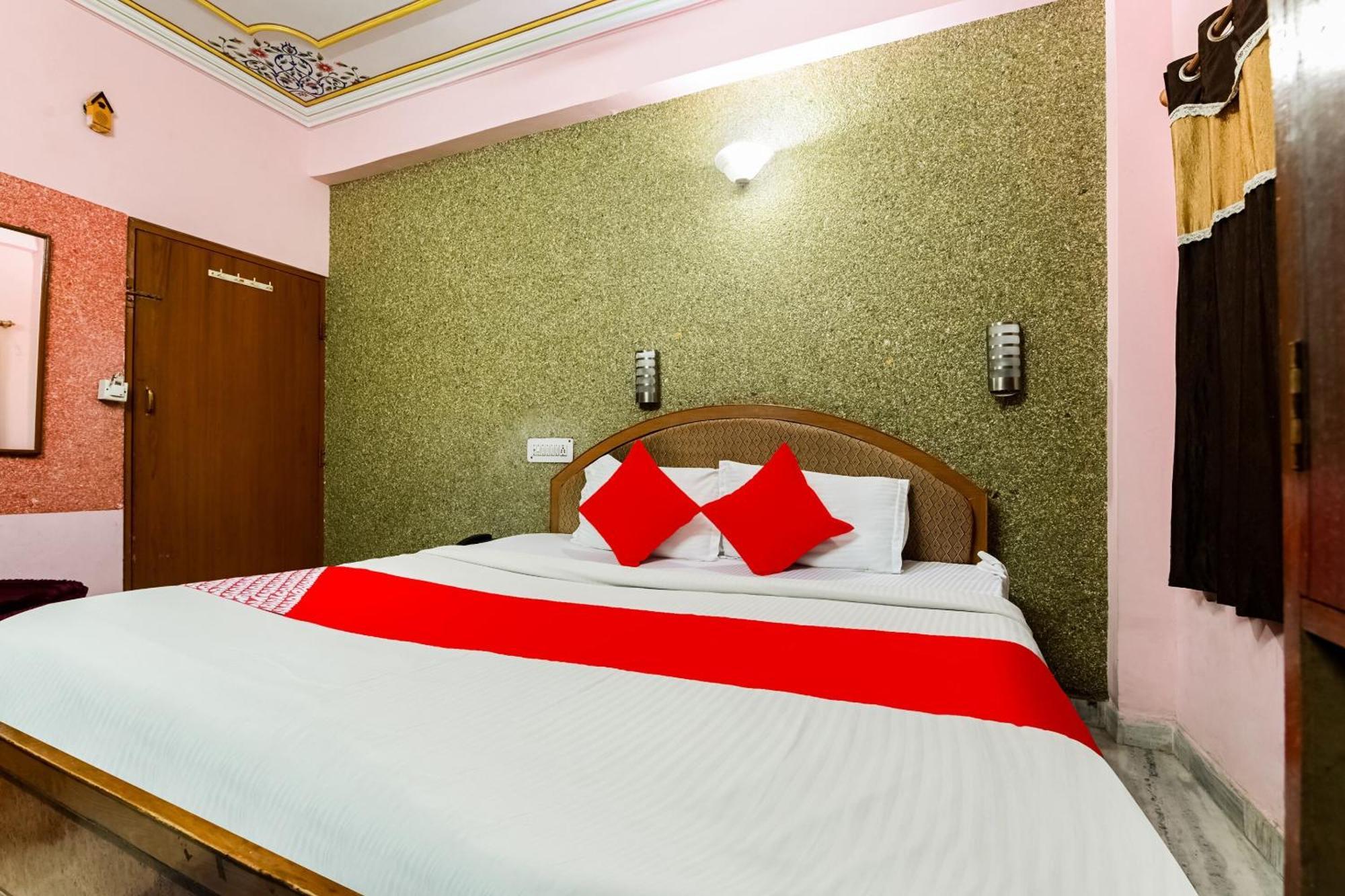Super Oyo Flagship 72253 Jai Maa Palace Hotel Jaipur Eksteriør billede